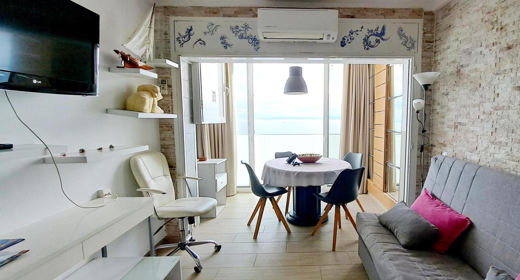 Meda Chica Canyelles, Costa Brava Appartement Roses